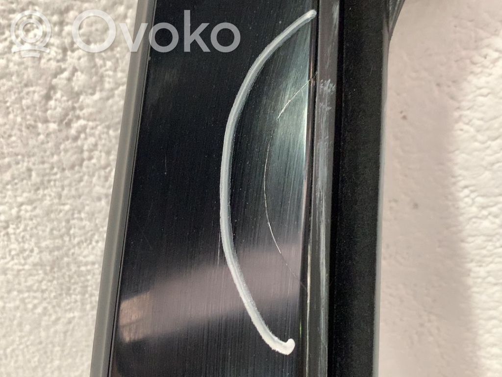 Puerta trasera   5K6833055K