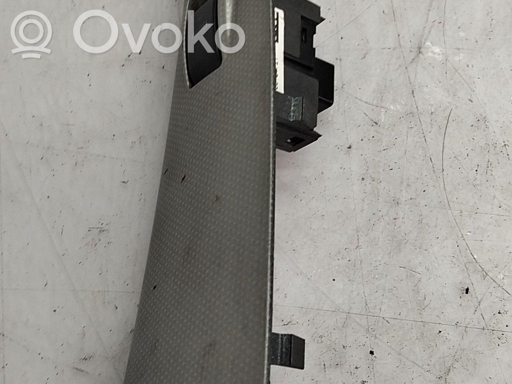 Interruptor del elevalunas eléctrico   8480102341