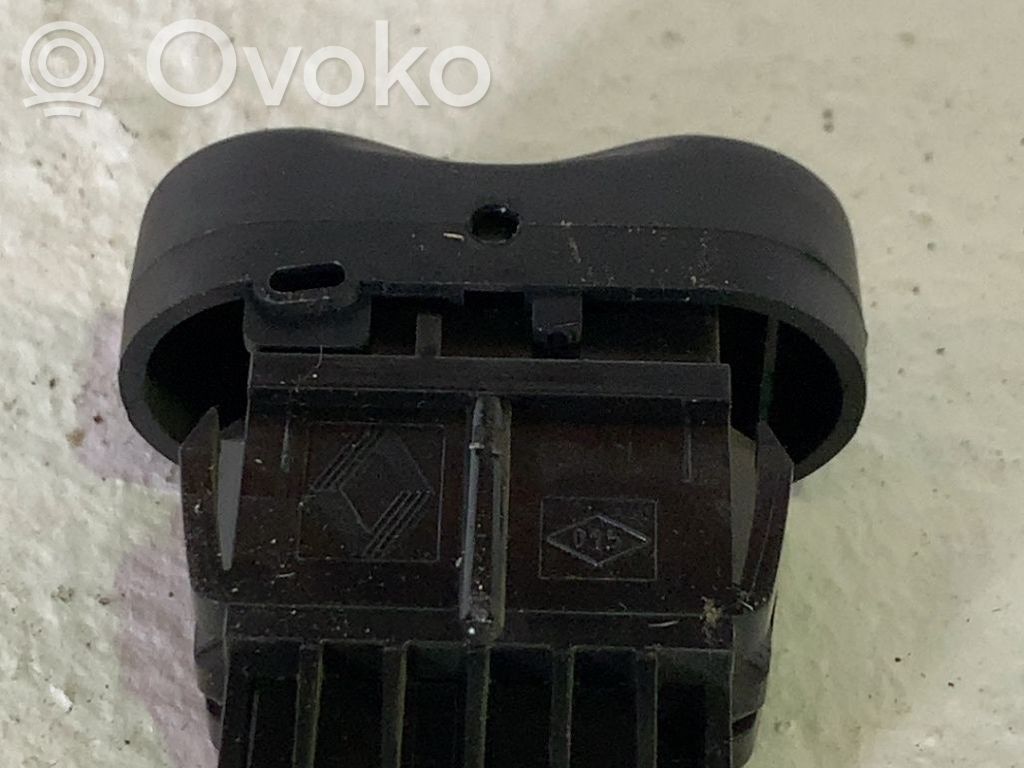 Dacia Sandero Autres commutateurs / boutons / leviers