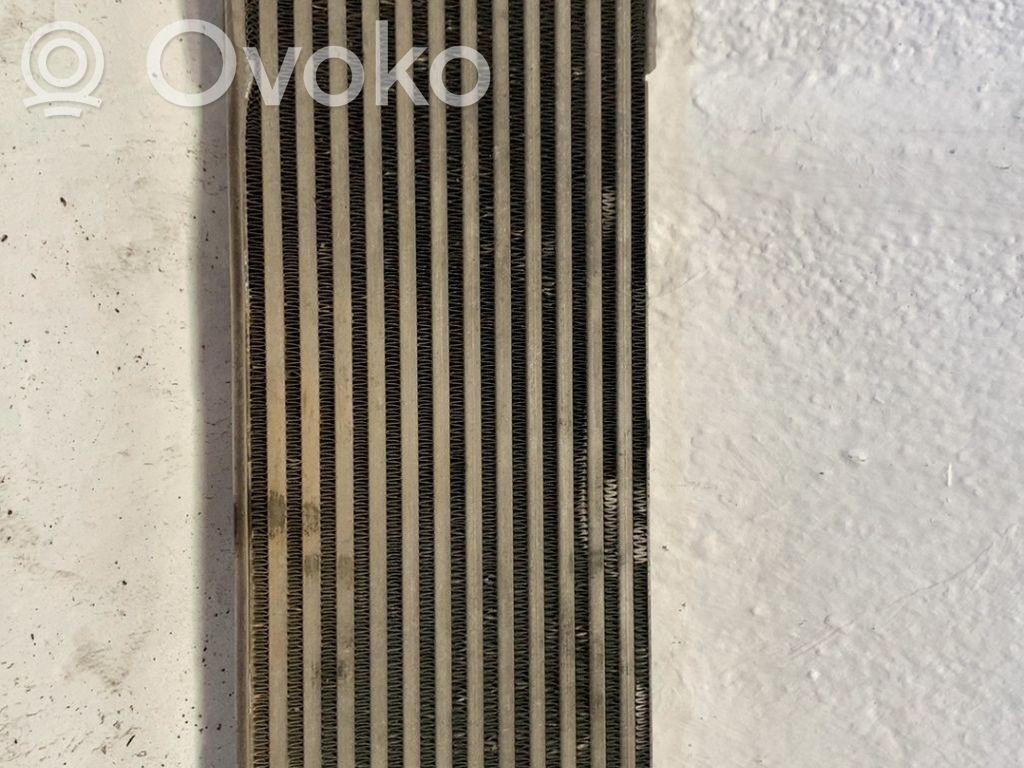 Opel Vivaro Radiatore intercooler