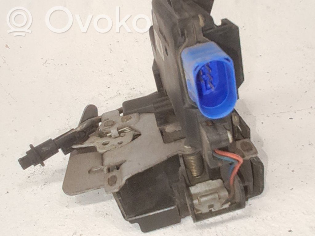 Audi A3 S3 8L Serratura portiera anteriore 