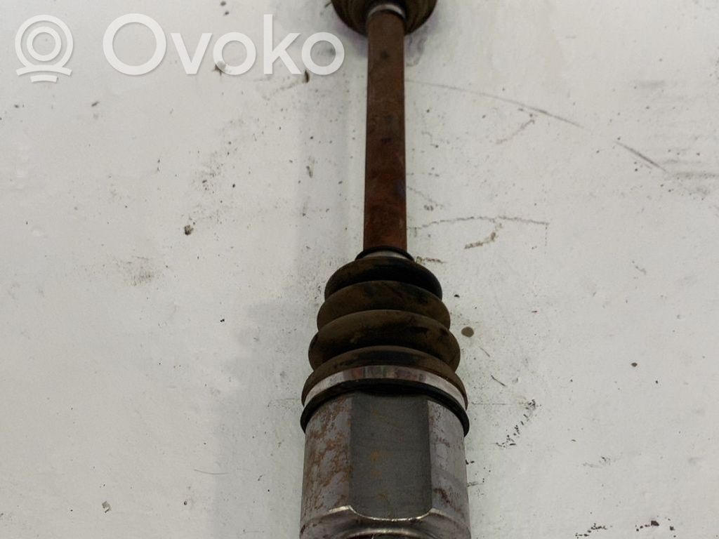 Eje de transmisión delantero   391017096R