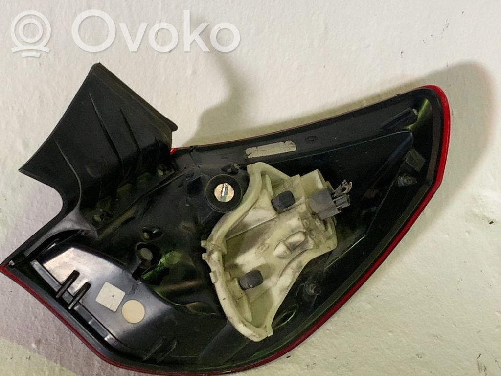Opel Astra J Lampada fanale posteriore