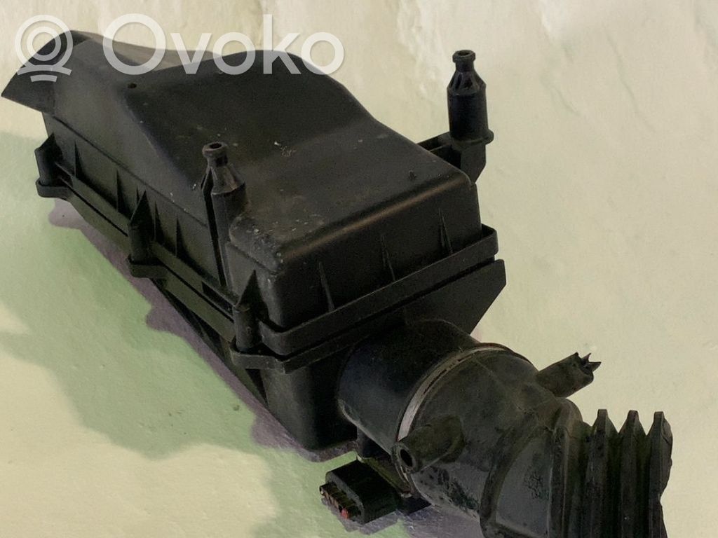 Ford Mondeo Mk III Cutie filtru aer 
