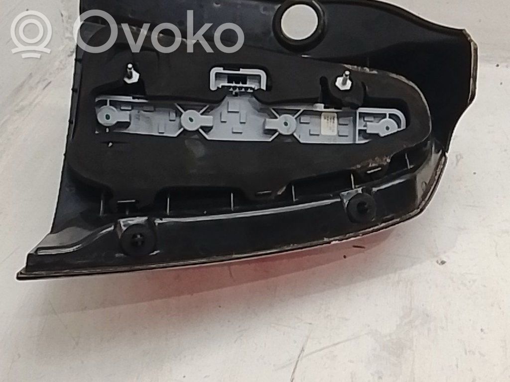 Opel Zafira B Ampoule, feu stop / feu arrière 