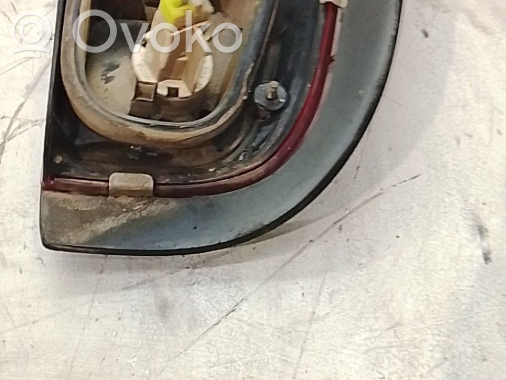 Nissan Terrano Ampoule, feu stop / feu arrière