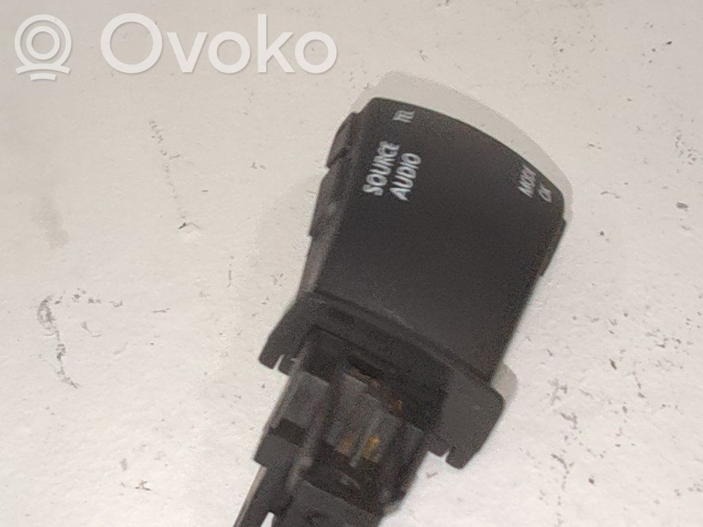 Renault Scenic IV - Grand scenic IV Boutons / interrupteurs volant 
