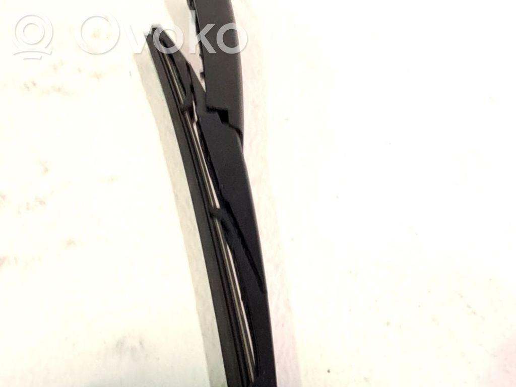 Wischerarm Heckscheibe   98815A4100