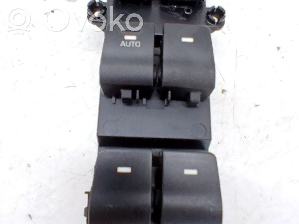 Przyciski szyb   93570D30414X,93570D3041