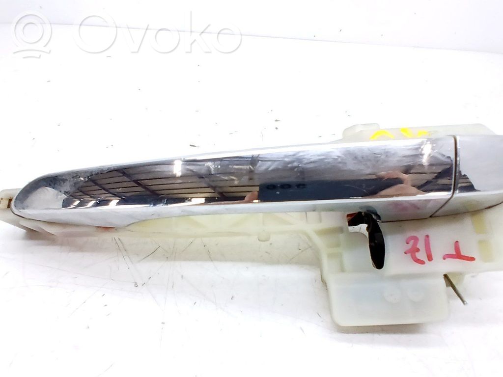 Manecilla externa puerta trasera   83655D3000,83651D3010