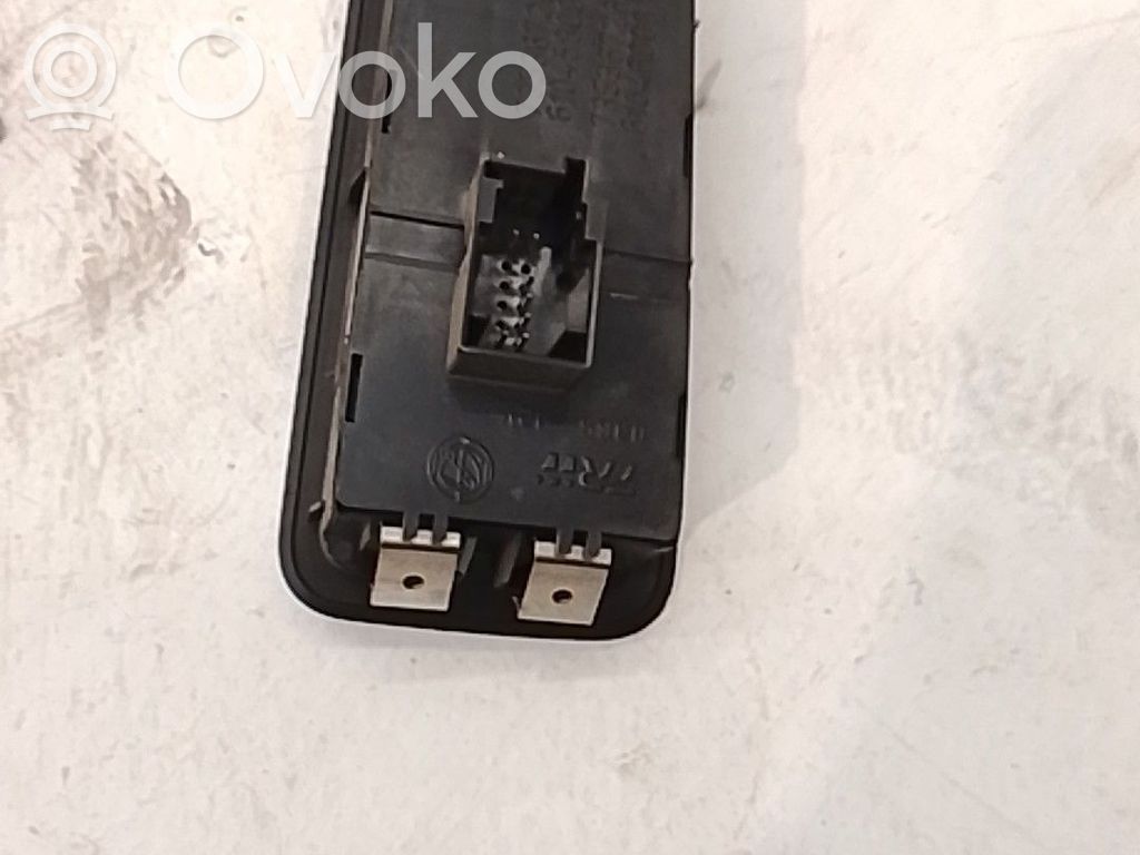 Fiat Grande Punto Interruptor de luz