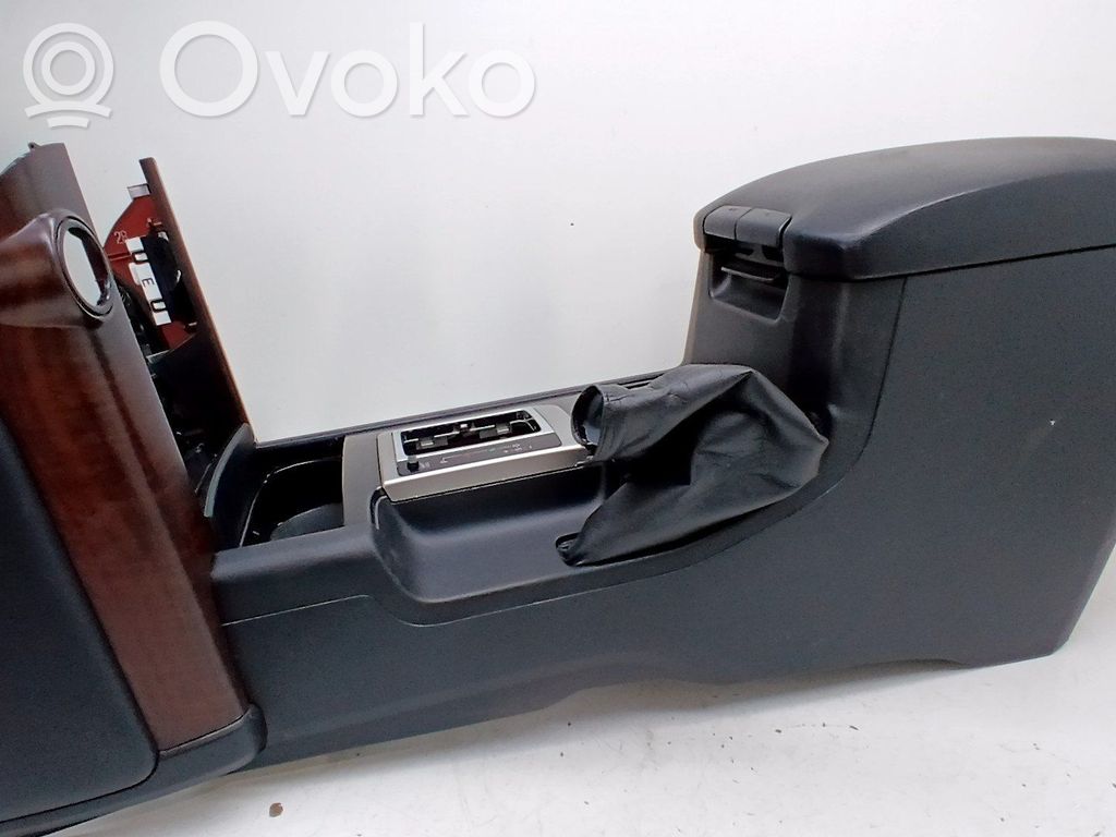 Toyota Land Cruiser (J150) Consolle centrale 