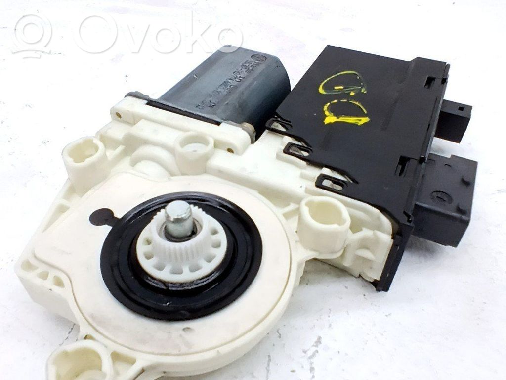 Motor del regulador de la ventanilla de la puerta delantera   9222P3,9648485080