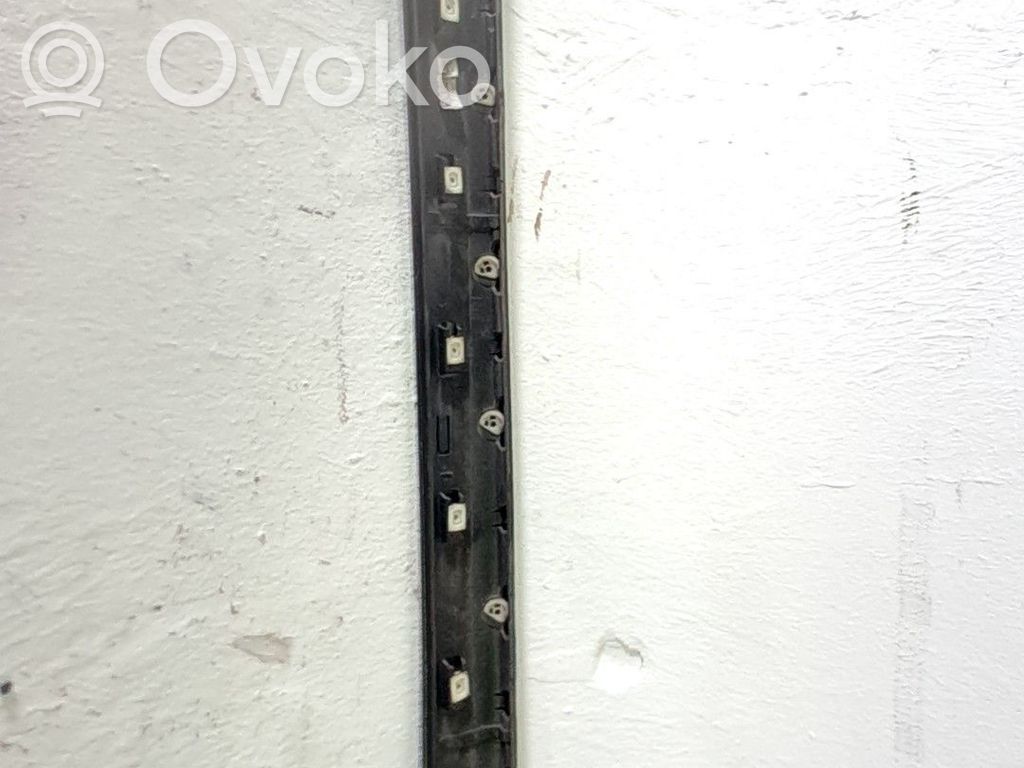 Moldura embellecedora   342053287
