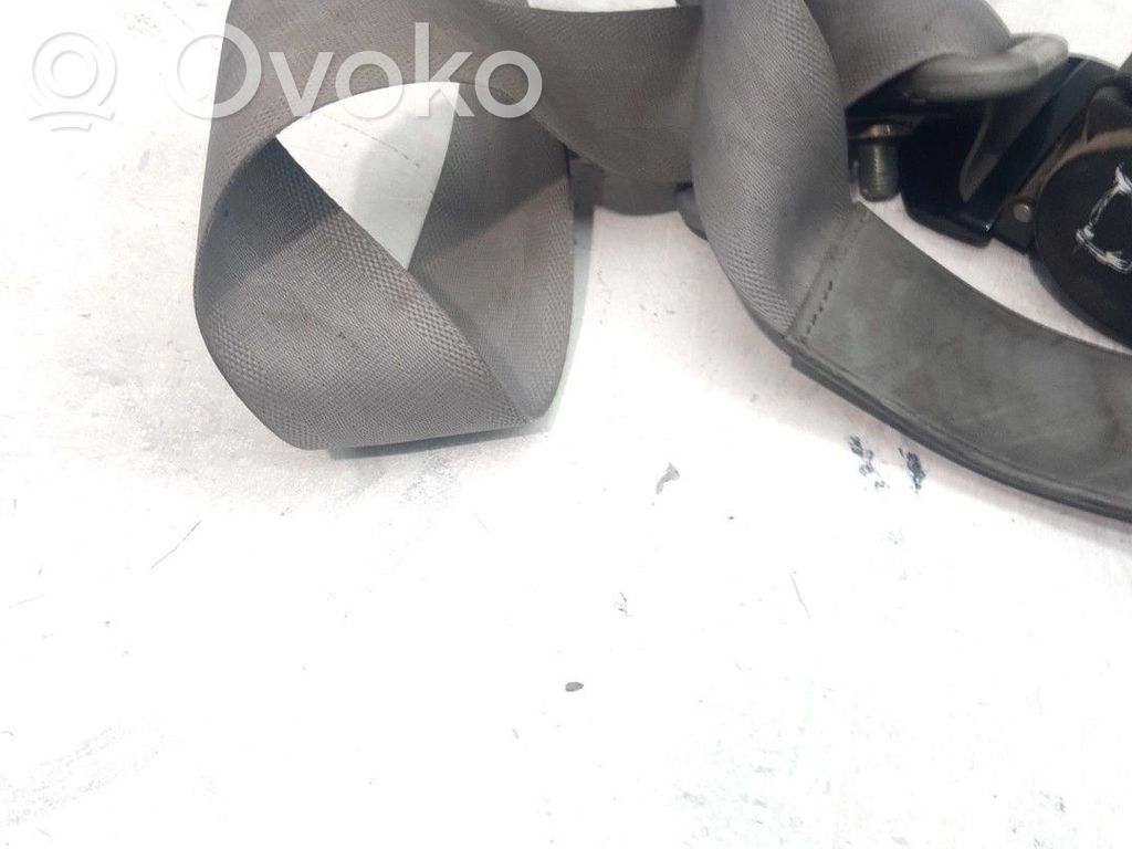 Mitsubishi L200 Sicherheitsgurt vorne 