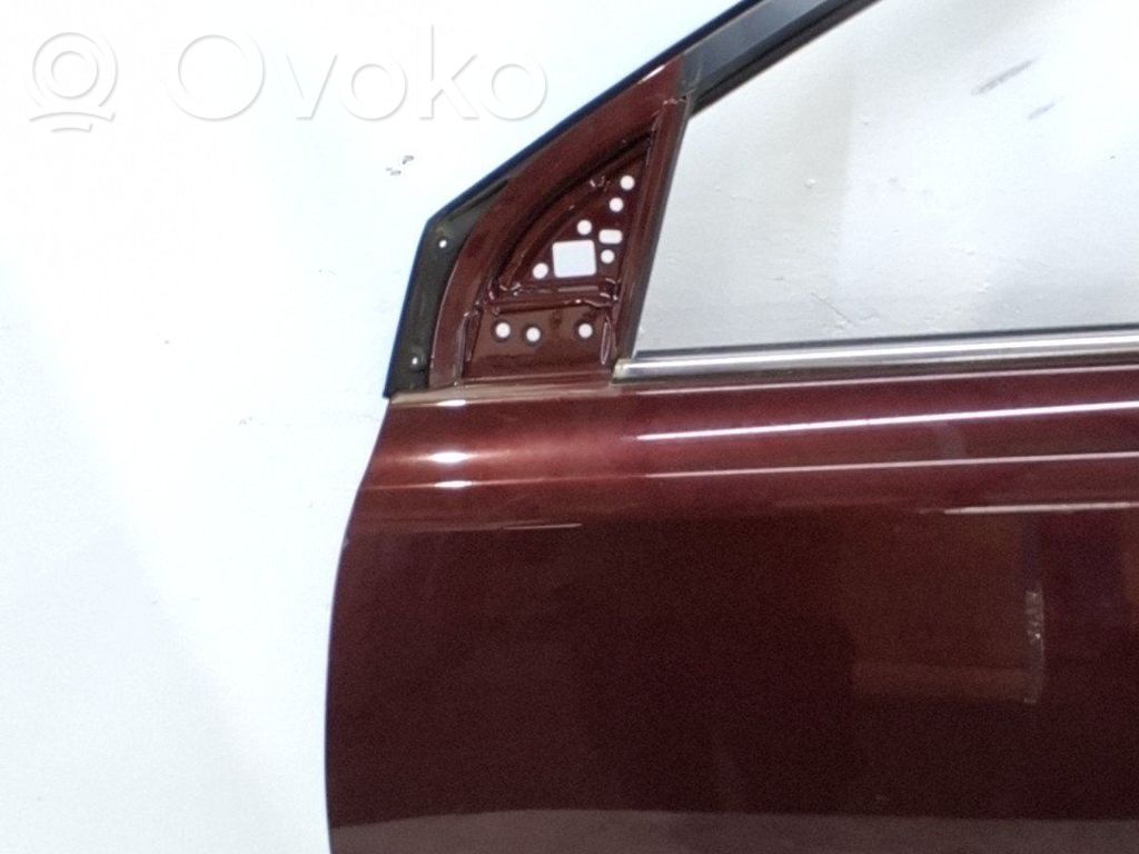 Puerta delantera   670020R100