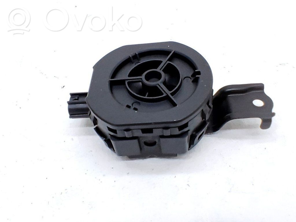 Toyota Yaris Cross Etuoven kaiutin 