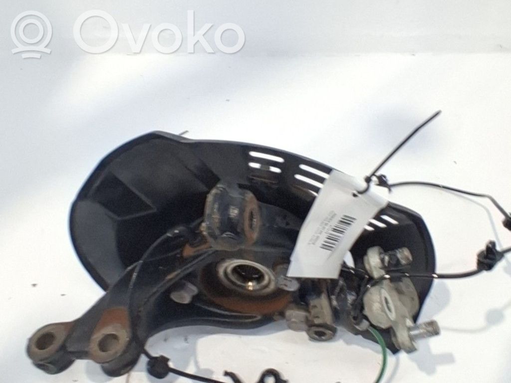 Toyota Yaris Cross Zwrotnica koła przedniego 