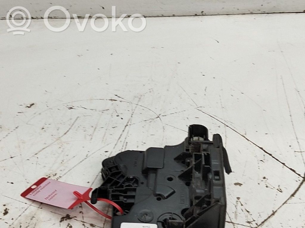 Seat Arona Zamek drzwi przednich