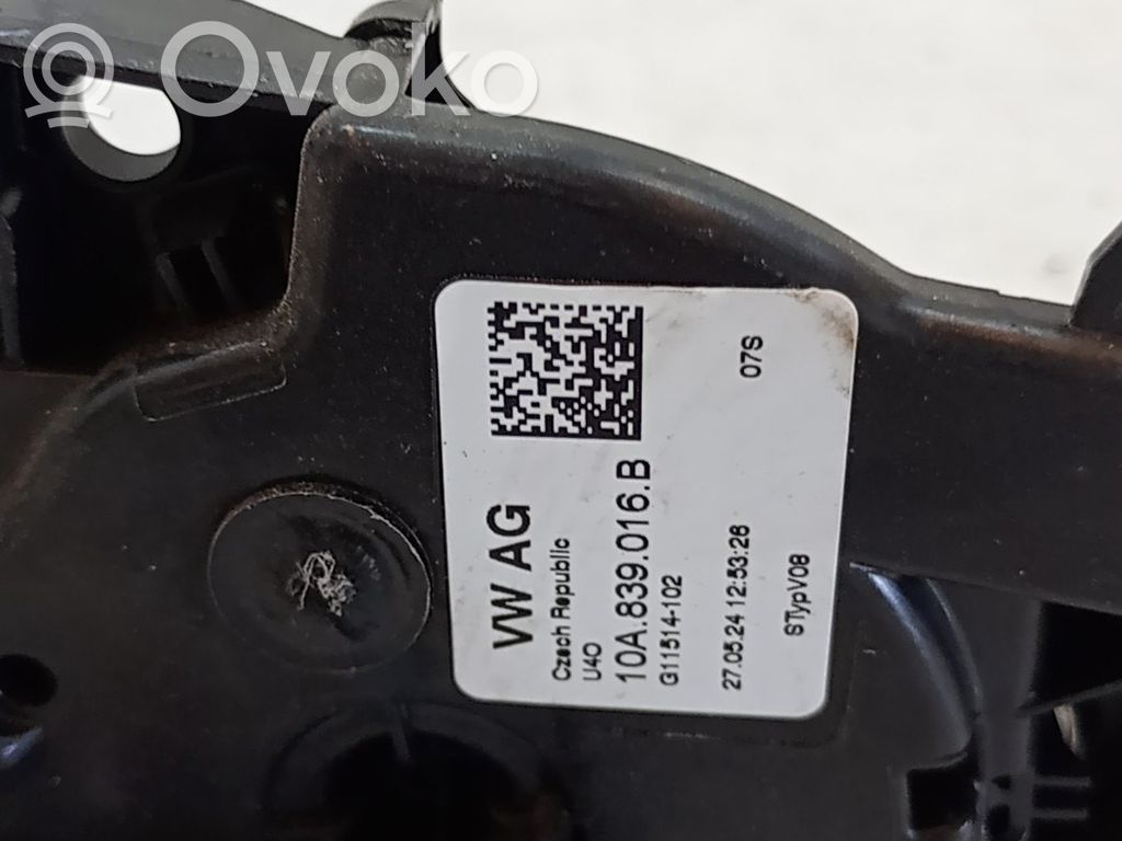 Skoda Kamiq Zamek drzwi tylnych