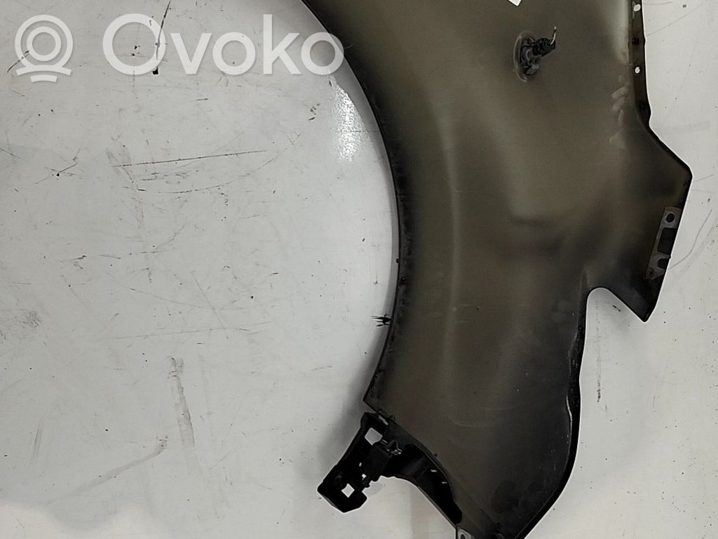 Citroen C3 Picasso Radlauf vorne 