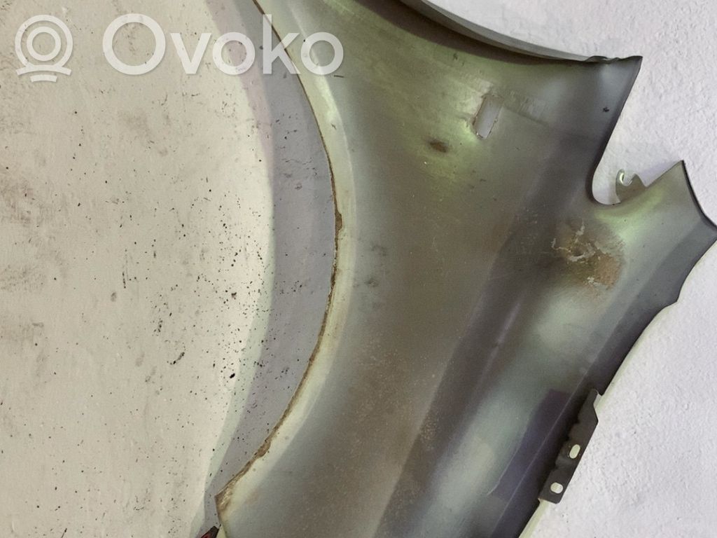 Opel Corsa D Nadkole przednie 