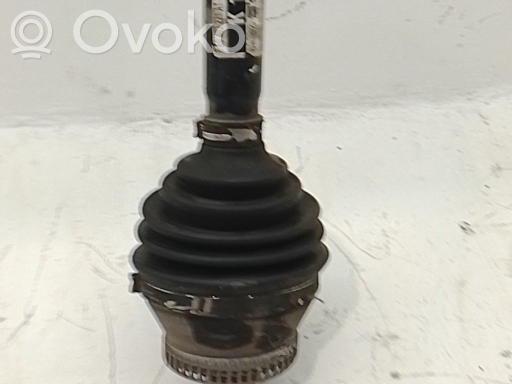 Audi A4 S4 B6 8E 8H Antriebswelle vorne