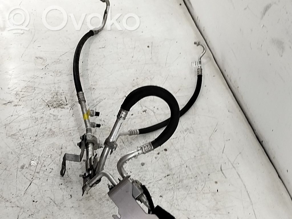 Opel Corsa F Manguito/racor flexible para A/C