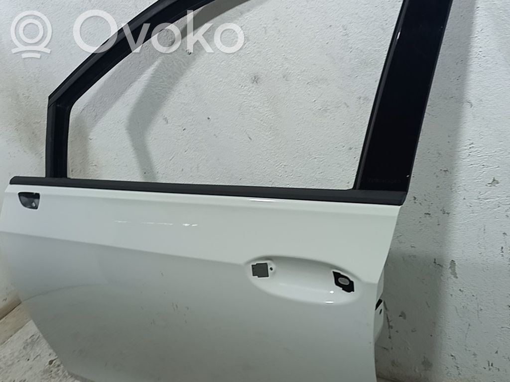 Volkswagen Golf VIII Priekinės durys 