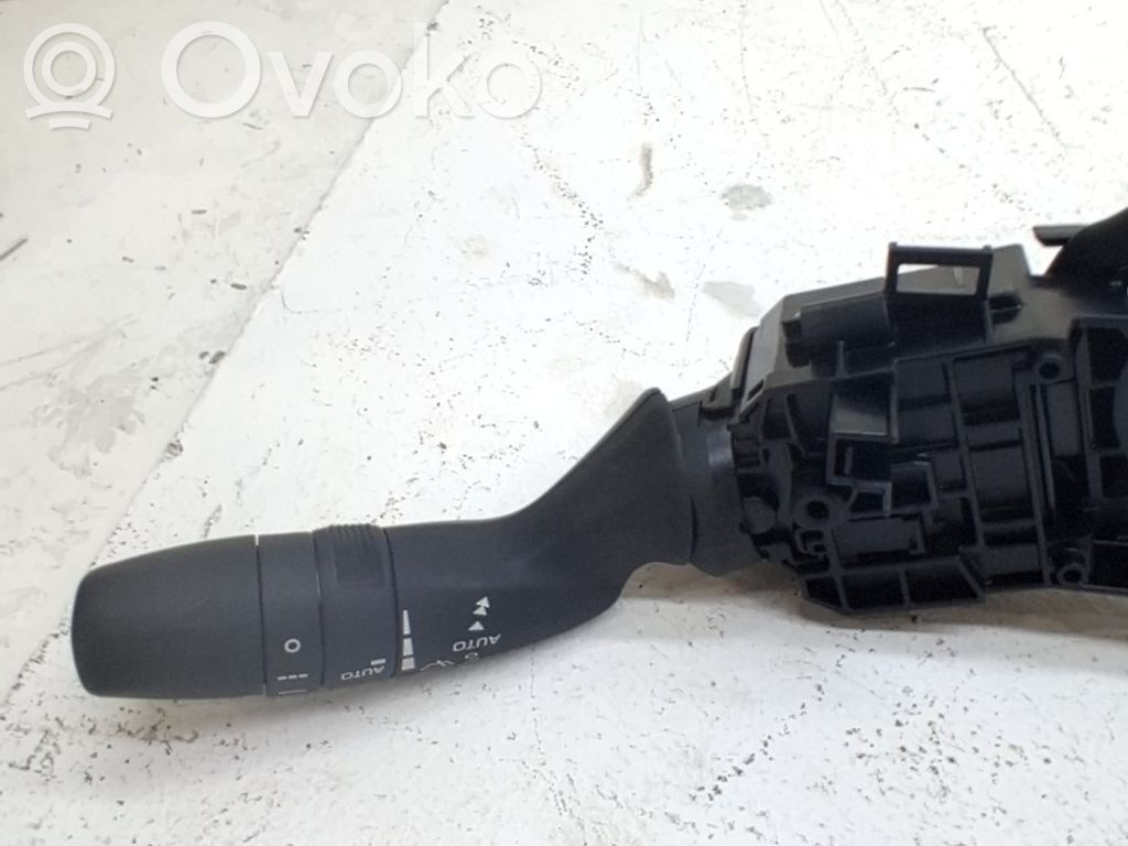 Toyota Yaris Boutons / interrupteurs volant 