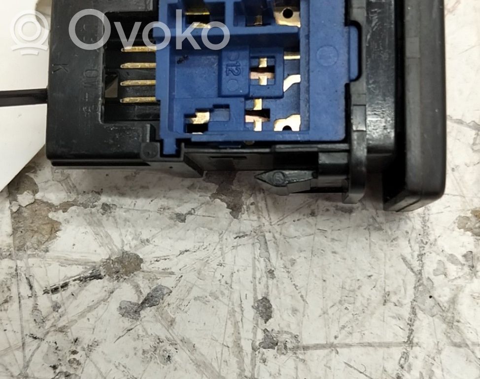 Toyota RAV 4 (XA30) Interruptor ESP (programa de estabilidad) 
