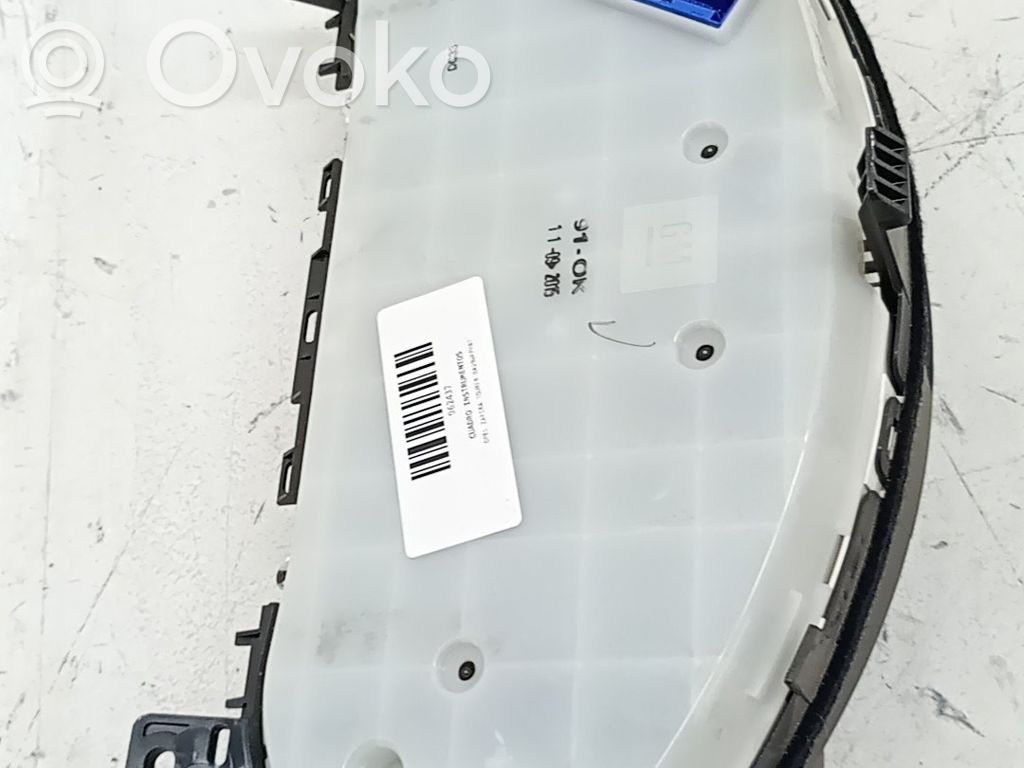 Opel Zafira B Tachimetro (quadro strumenti) 