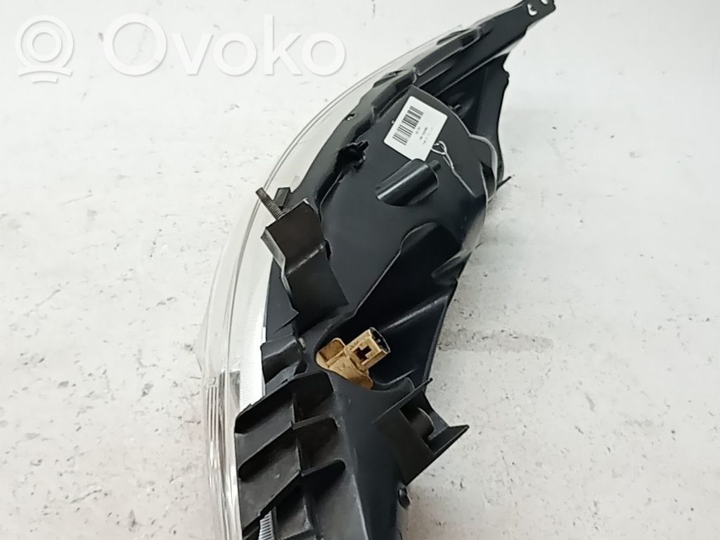 Nissan Juke I F15 Faro delantero/faro principal