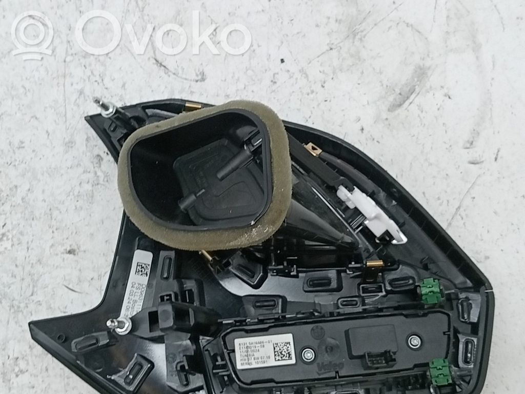 BMW 1 F40 Przełącznik świateł 