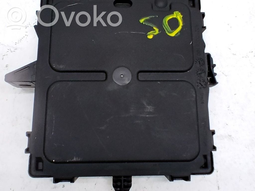 Dacia Sandero Module de contrôle carrosserie centrale 