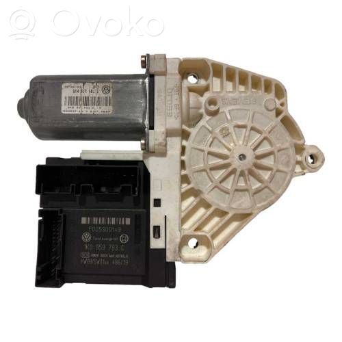 Volkswagen Golf V Silnik regulatora szyby drzwi przednich 