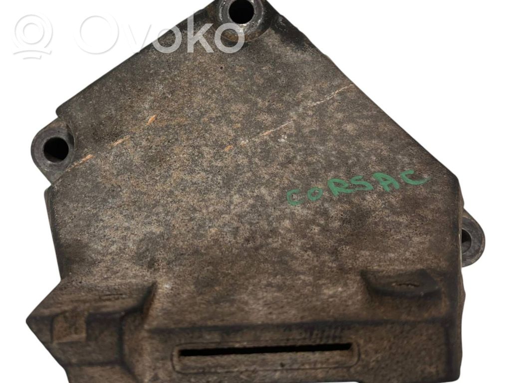 Engine mounting bracket   9127489,008067816