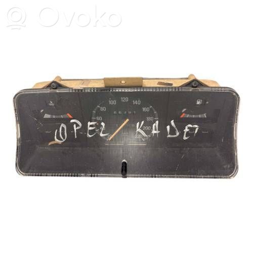 Speedometer (instrument cluster)   93154697,93154237,90034455,90034450