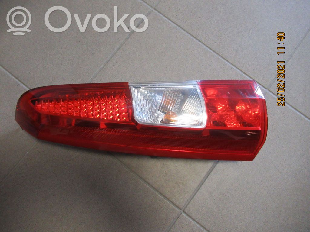Volvo V70 Rear/tail lights 