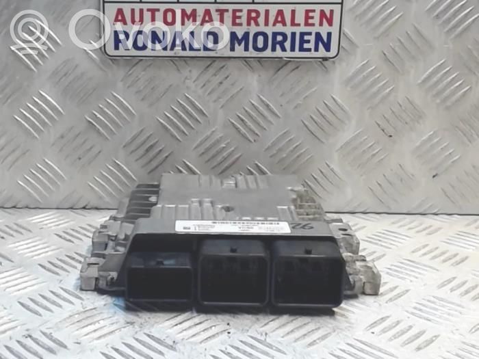Ford C-MAX II Engine control unit/module 