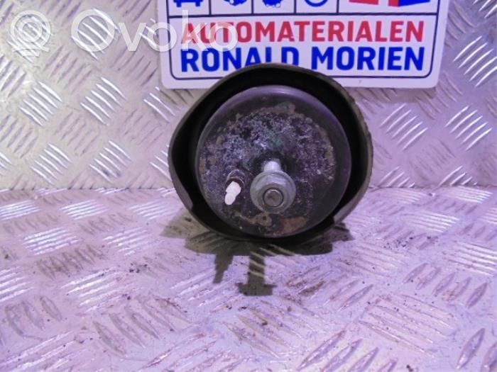 Volkswagen Phaeton Engine mount bracket 