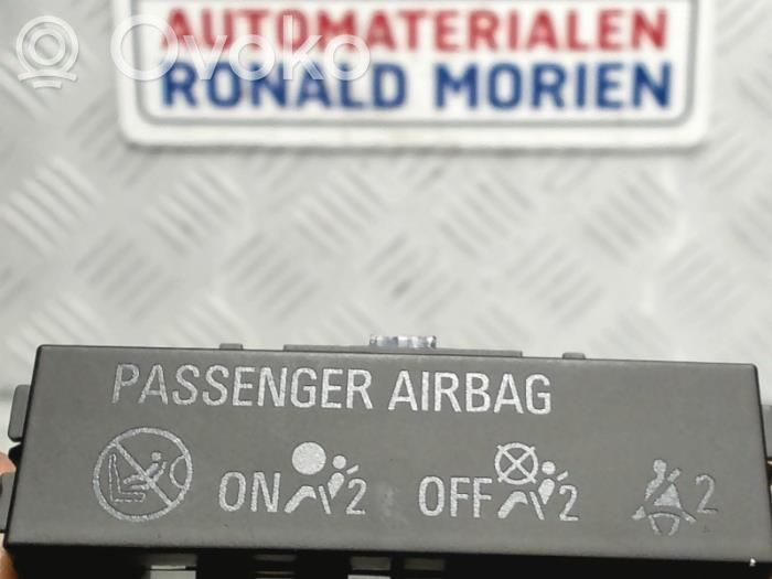 Opel Astra K Screen/display/small screen 