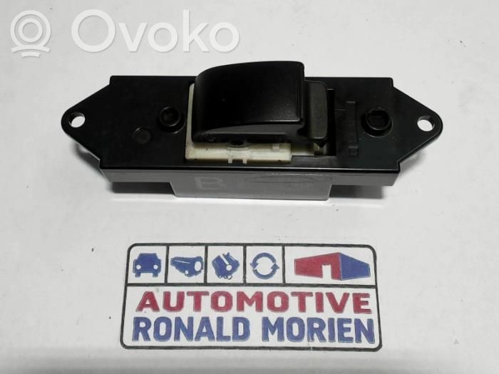 Peugeot iOn Electric window control switch 