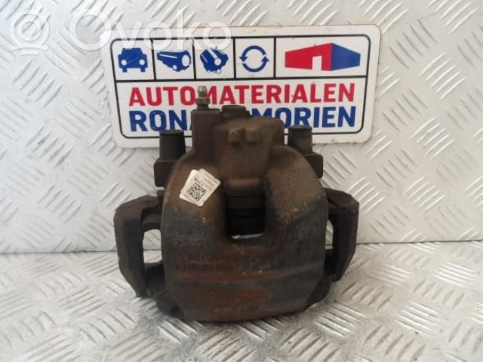 Opel Astra K Zacisk hamulcowy przedni 