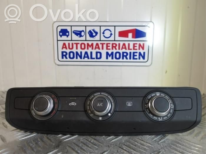 Audi Q2 - Climate control unit 