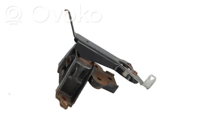 Citroen C1 Engine mount bracket 