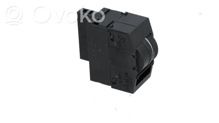 Audi TT Mk1 Panel lighting control switch 
