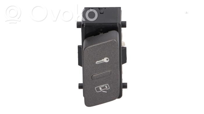 Central locking switch button   3D0962125B