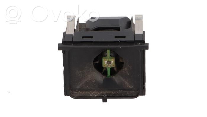 Interior temperature sensor   3D0907542