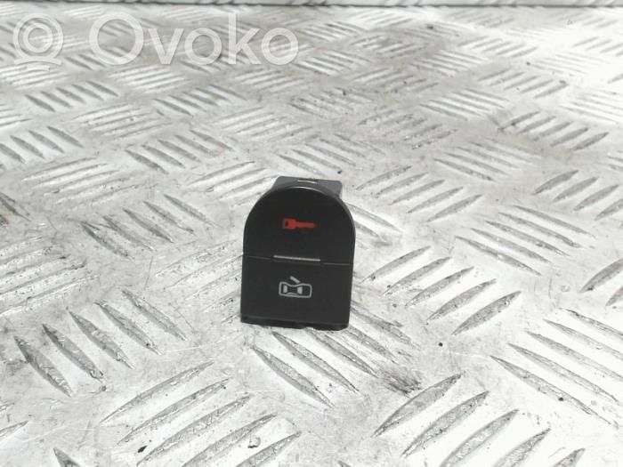 Audi TT Mk1 Central locking switch button 